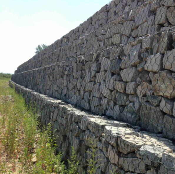 �ӽ���e�̞I�\